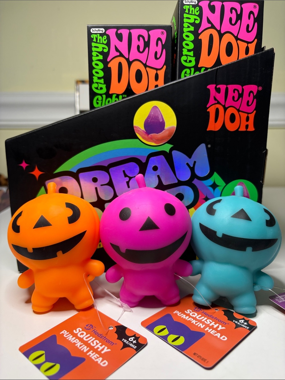 🎃 Squishy Pumpkin Head Halloween Fidget Set– Orange, Pink, and Blue